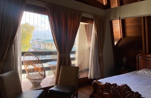 Oriental Cama Y Desayuno | Casa Mora B&B