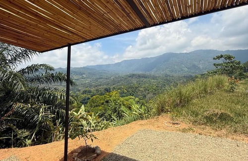 Cantón de Pérez Zeledón Apartamento | Casa Morpho, Modern Studio with Unique Waterfall Views