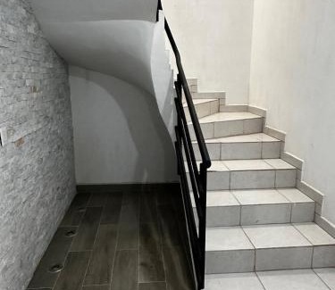 Jalostotitlán Apartamento | Casa muy cómoda de 2 pisos en zona muy tranquila