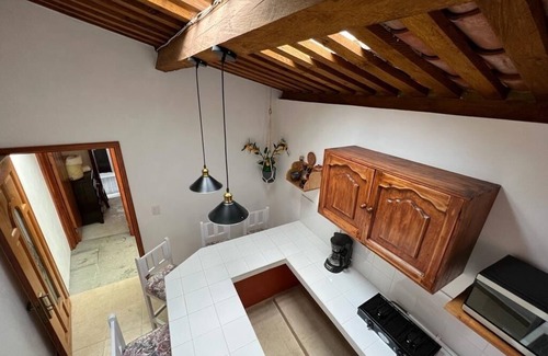 Barrio de La Merced Apartamento | Casa Petra esta en el centro de San Cristobal donde caben hasta 4 personas.