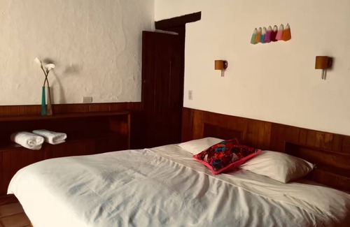 Barrio del Cerrillo Cama Y Desayuno | casa Frida - Centrally located cabin near market