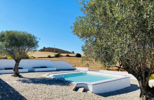 Mertola Casa | Casa na horta, planície alentejana