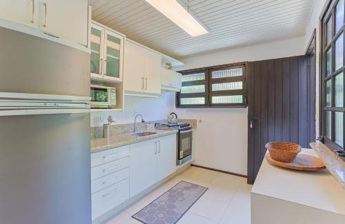 Lagoinha Villa | Casa na Lagoinha com estilo açoriano MP7117
