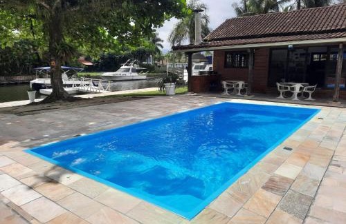 Marina Casa | Casa na Marina com piscina churrasqueira e píer