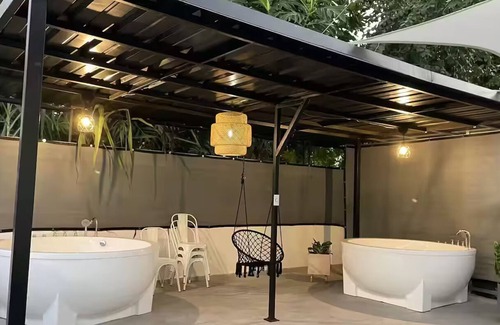Sabanetas Casa | Casa Nativa Luxury Home con 2 Jacuzzis