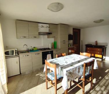 Oveillan Apartamento | Casa nonna Felicita