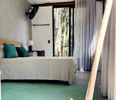Felix Casa | Casa Noronha