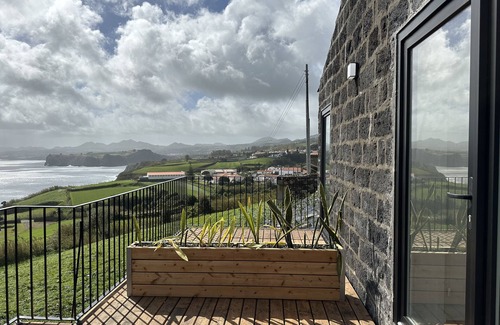 Santo Antonio Cabaña | Casa Nova, a calma de um único com uma piscina infinita com vista mar
