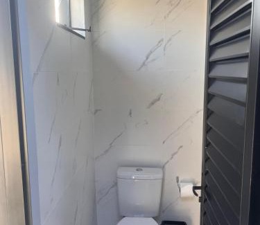 Costeira Casa | Casa nova com piscina e lareira