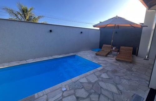 Costeira Casa | Casa nova com piscina e lareira