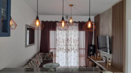 Cibratel II Casa | Casa nova em condominio com piscina e churrasqueira privativa