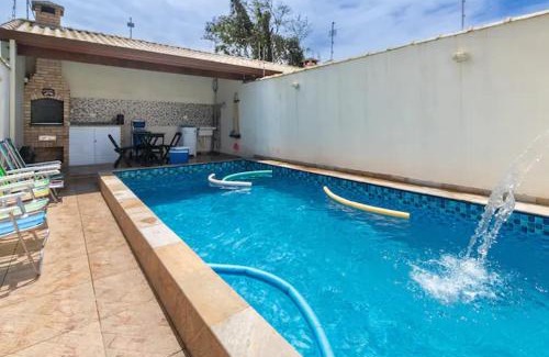 Santa Terezinha Casa | Casa nova na praia com piscina e área de churrasco