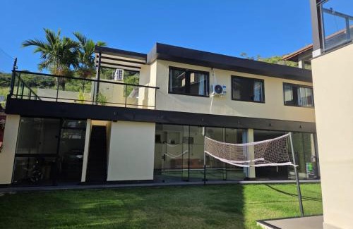 Portal da Olaria Casa | Casa Nunes São Sebastião - Piscina Coberta e Aquecida