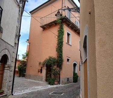 Castel San Vincenzo Casa | Casa Nynfa