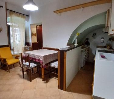 Castel San Vincenzo Casa | Casa Nynfa