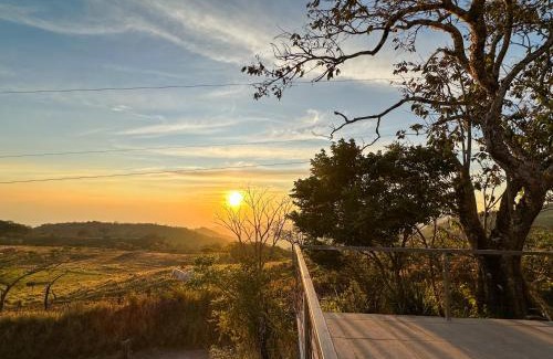 Pacuare Reserve Cabina | Casa Ocaso, vistas espectaculares y jacuzzi para relajarte