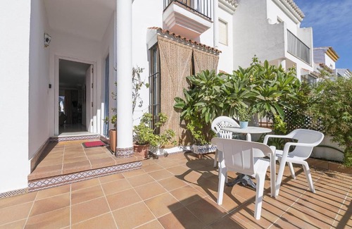 Centro de Conil de la Frontera Chalet De Esquí | Casa Ocon