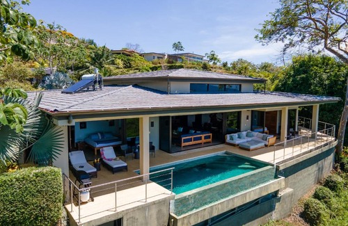 Dominicalito Villa | Casa Ola Vista - by Pura Villas