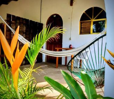 Troncones Casa | Casa pájaros- Habitacion Quetzal