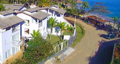 Lazaro Casa | Casa Pé na Areia Condomínio fechado com piscina resort na Sununga - Ubatuba