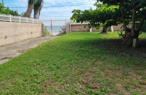 Pantano do Sul Casa | Casa Pé na Areia Frente ao Mar Pântano do Sul