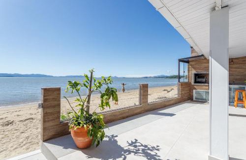 Biguacu Casa | Casa pé na areia SC