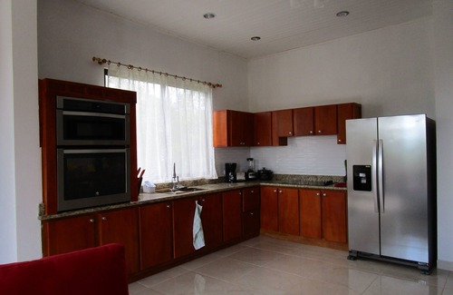 Playa Negra Apartamento | Casa Pacifico 2-bedroom Apartment #3 "Toucan"