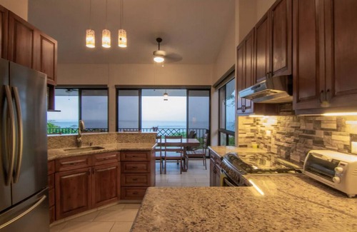 Rancho Santana Casa | Casa Pacifica Ocean view, 5 min walk from a private beach