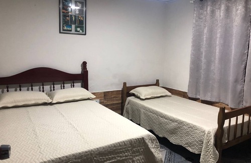Pereque-Mirim Casa | Casa Palmeira for 10 people near three beaches Ubatuba