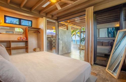 North End Casa | Casa Palmar Penthouse - Completely Renovated, 1 BR Oceanfront Penthouse Suite