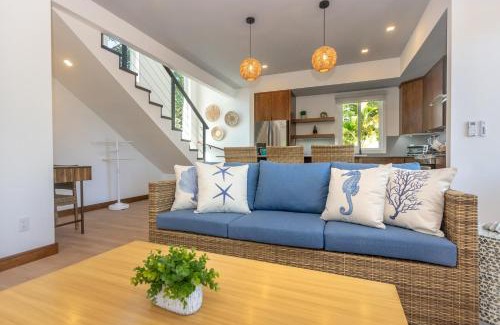 Antoneys Cay Casa | Casa Palmera home
