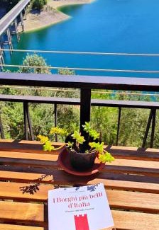Castel di Tora Casa | Casa panorama vista lago Turano