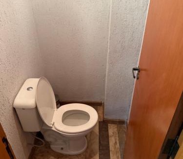 Jardim Sumare Casa | Casa para até 8 pessoas ou studio para até 3 com fácil acesso à pontos turísticos