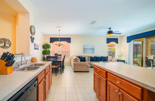 Bellavida Casa | Casa para Grupos en Orlando Florida