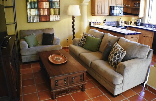 Nopolo Casa | Casa Paraiso - 1 minute walk to the Beach!