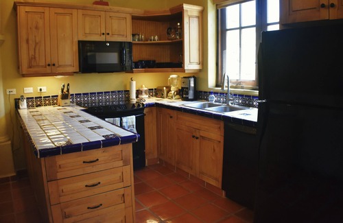 Nopolo Casa | Casa Paraiso - 1 minute walk to the Beach!