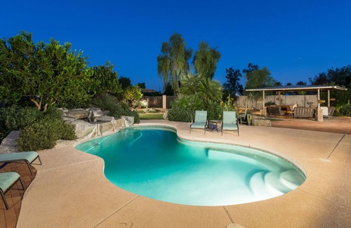 Paradise Valley Village Casa | Casa Paraiso 3 BR by Casago