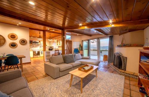 Ensenada Villa | Casa Patron - Cozy fun on the beach