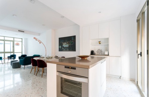 Feria Casa | Casa Pedro. 5 dormitorios, 5 baños, piscina privada