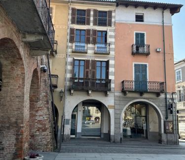Nizza Monferrato Apartamento | Casa Piazza del Campanon
