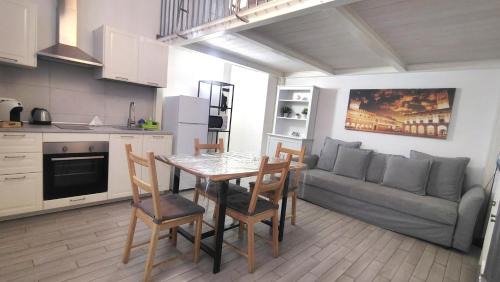 San Donato Apartamento | Casa Pinù