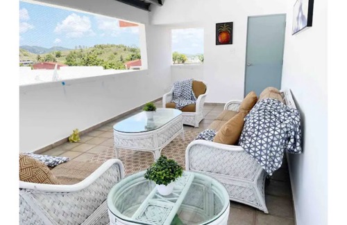 Quebrada Vueltas Condominio | Casa PIÑA, 3 bedroom condo with pools & gated area