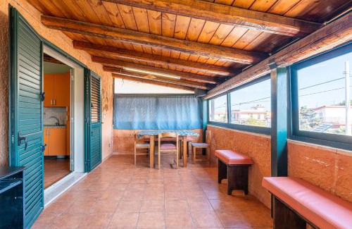 Agnone Bagni Apartamento | Casa Pina a due passi dal mare