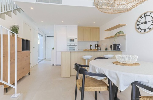 San Fulgencio Chalet De Esquí | Casa Pinot, a stylish holiday home for 6 people with private pool on the Costa Blanca