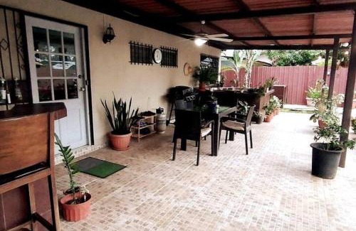 David Villa | Casa Piscina - House with a pool in David