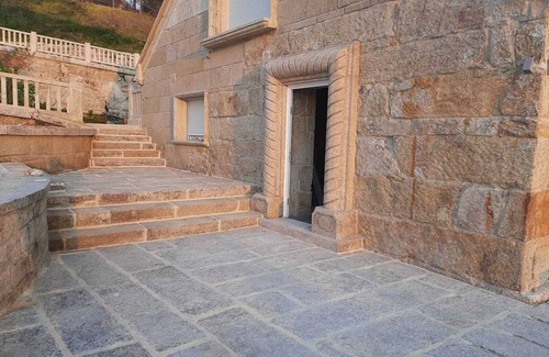 Cangas Villa | Casa Playa de Limens a pie de playa