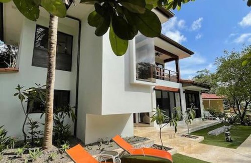 Tamarindo Villa | Casa Plumeria - Luxury Vacation Rental - Tamarindo