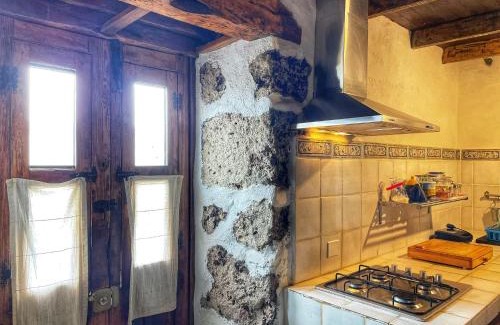 Taibique Casa | Casa Poesía de El Hierro, situada en el centro de El Pinar