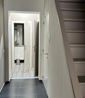Fontaine-l'Eveque Apartamento | Casa Polizzi - Maison entière
