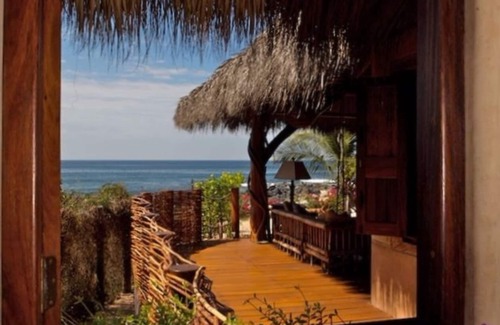 Troncones Villa | CASA PORVENIR LA CASITA CASA DE PLAYA SUITE